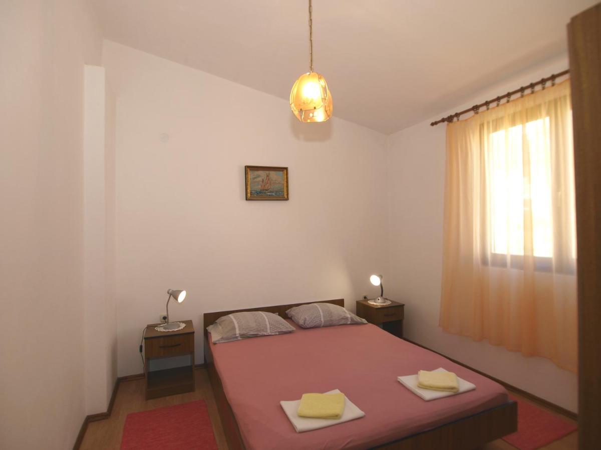 Apartmani Korljan Gradac (Split-Dalmatia) Exterior foto