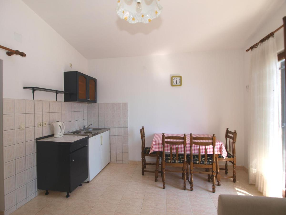 Apartmani Korljan Gradac (Split-Dalmatia) Exterior foto