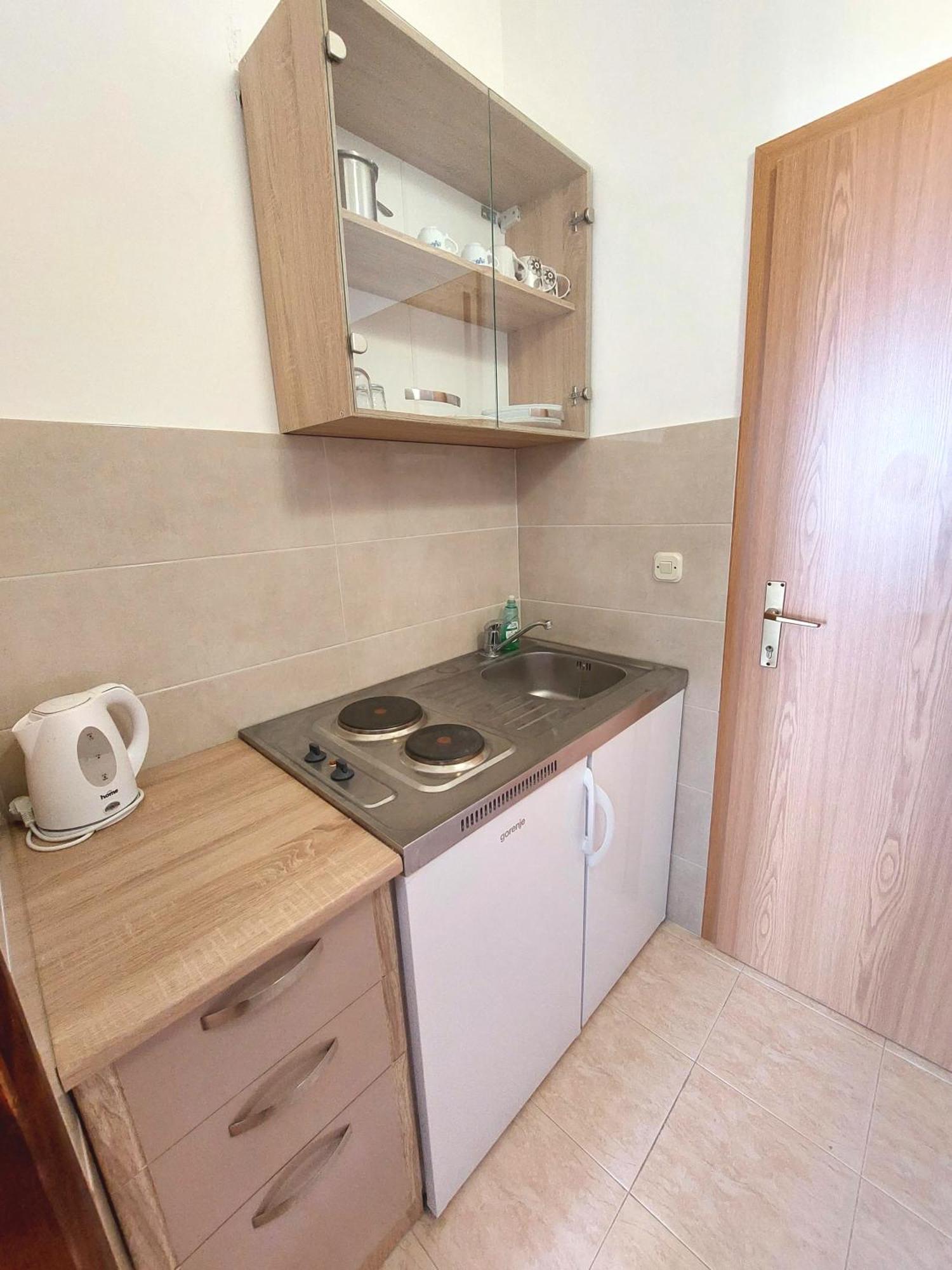 Apartmani Korljan Gradac (Split-Dalmatia) Exterior foto