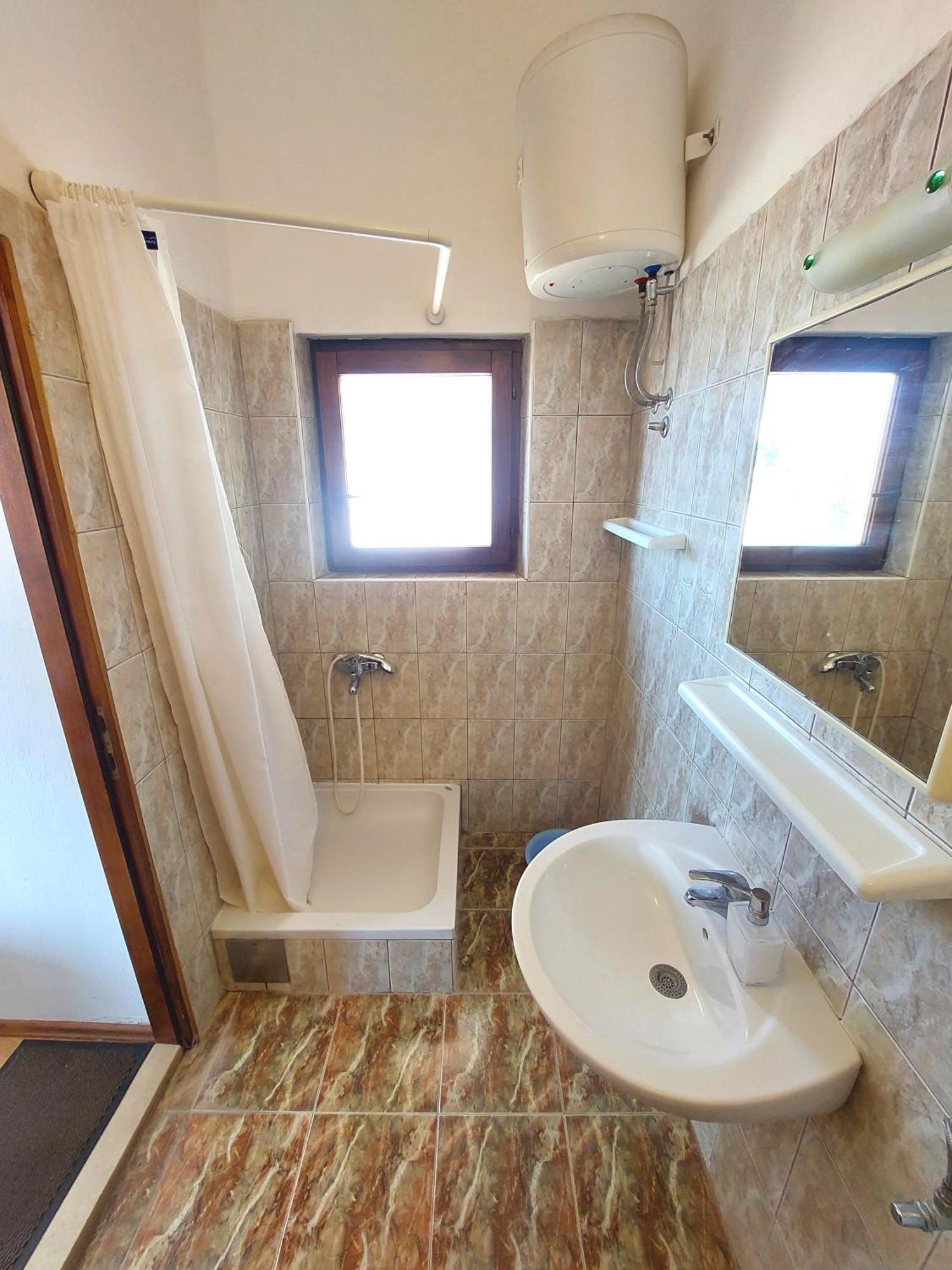 Apartmani Korljan Gradac (Split-Dalmatia) Exterior foto